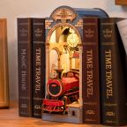 DIY Bookshelf World - Time Traveling Train