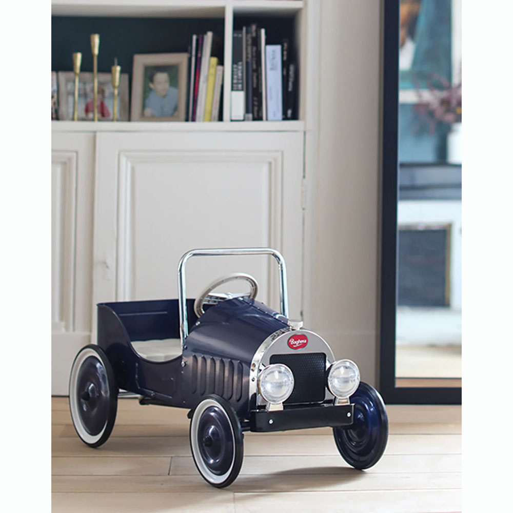 Chlldren's Classic Pedal Car